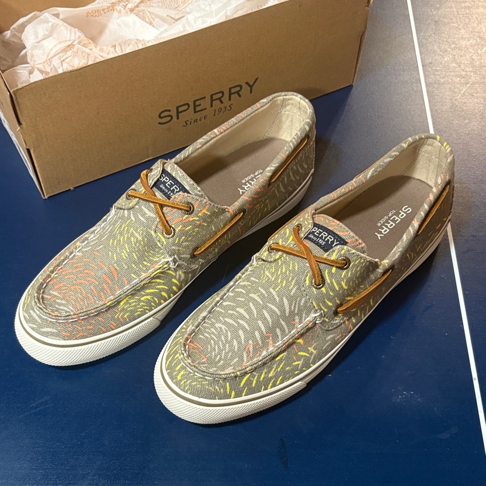 Sperry Women’s Patterned Gray and Yellow Boat Shoes
